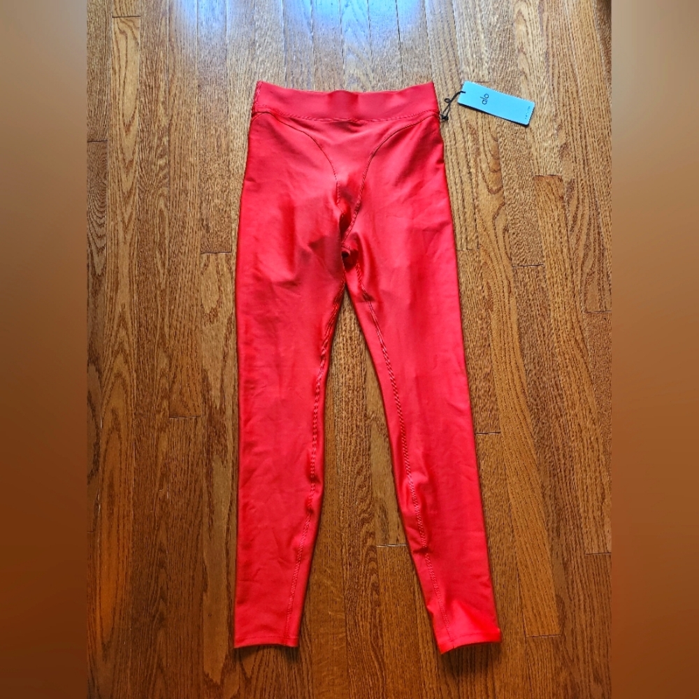ALO Yoga Red Hot Summer Leggings